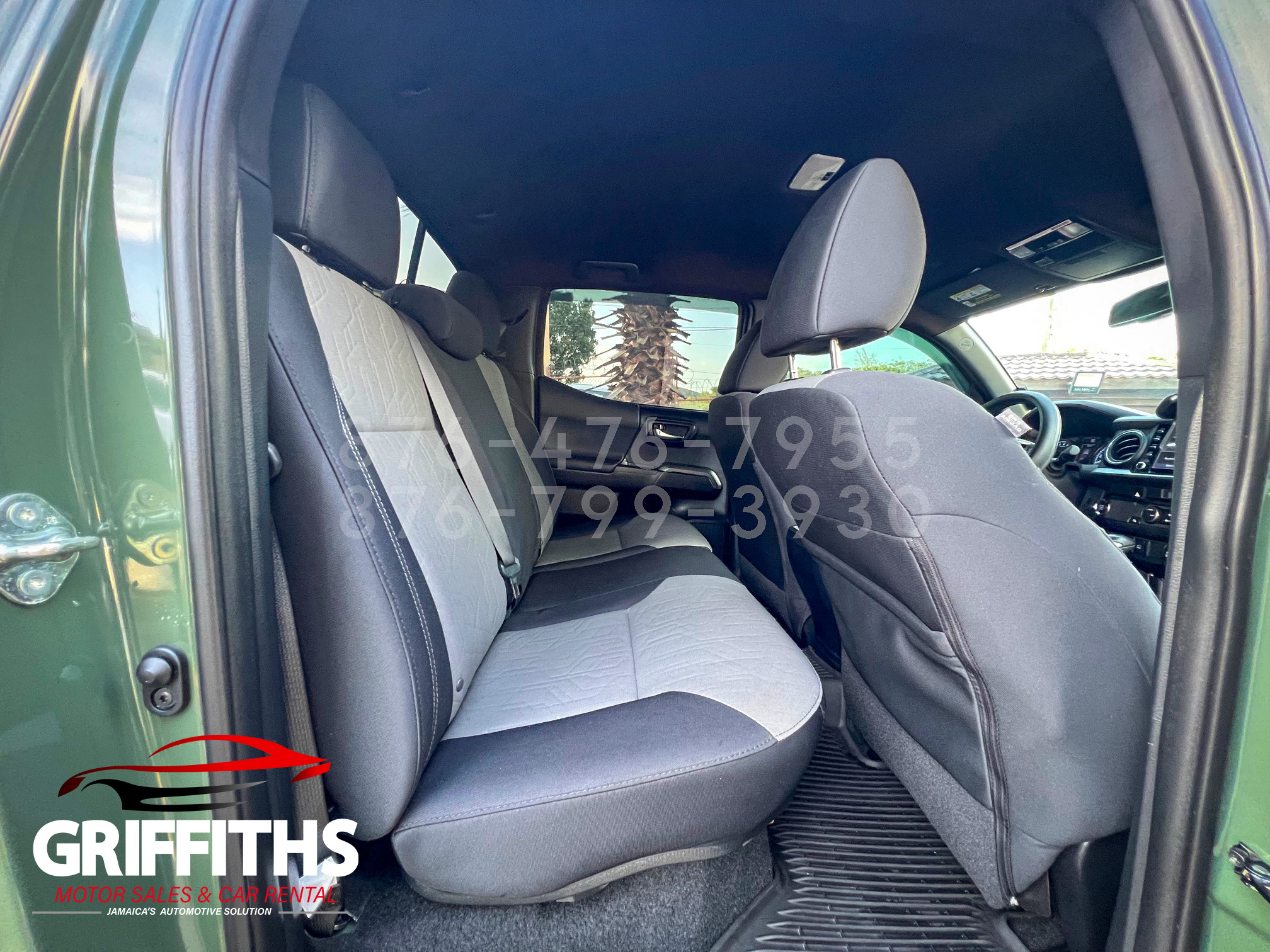 Vehicle Image 15